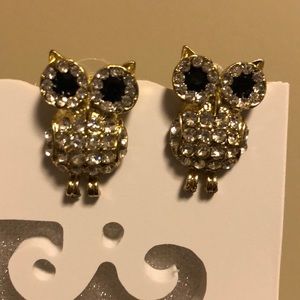 Owl stud earring